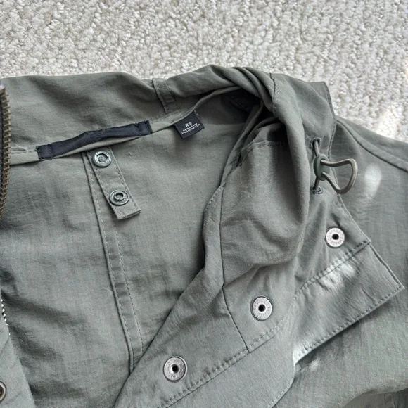 Uniqlo Long Hooded Women's Jacket - Picture 5 of 7